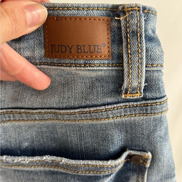 Judy Blue Women’s Size XS Panama High Rise Trucker Denim Jean Shorts Frayed - Picture 9 of 9